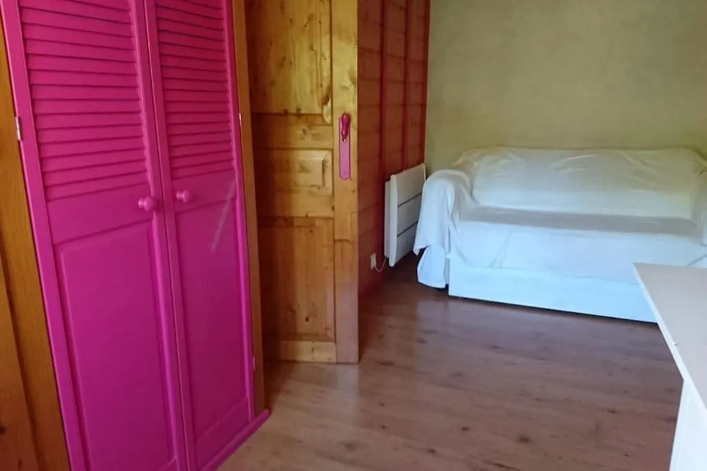 Holiday home La Maison Coloree Saint-Laurent